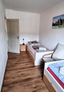 Viersen Apartment | Monterwohnungen Santos-Lerch