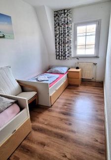 Viersen Apartment | Monterwohnungen Santos-Lerch