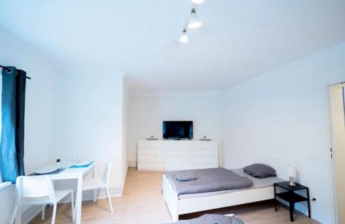 Schwarzenbek Apartment | Monteursunterkunft - Einzelbetten - gute Anbindung - Bettwäsche - Schwarzenbek B