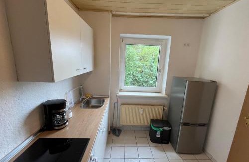 Neumuenster Apartment | Monteurswohnung mit Durchgangszimmer nähe Innenstadt