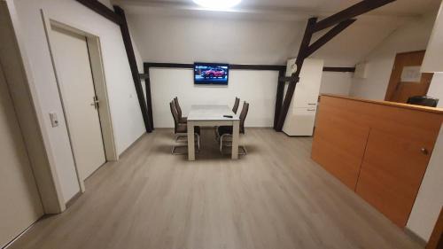 Buhlau/Weier Hirsch Apartment | Monteurswohnung und Fewo Dresden