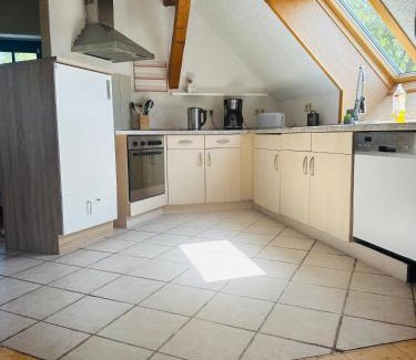 Glesien Apartment | Monteurwohnung am Flughafen