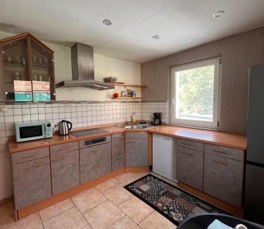 Hummeltal Apartment | Monteurwohnung bei Bayreuth, mit Parkplatz- ideal für Monteure