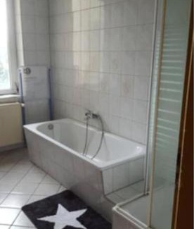 Zeitz Apartment | Monteurwohnung bei Nina 1OGL