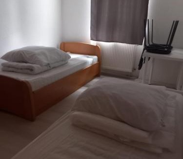 Zeitz Apartment | Monteurwohnung bei Nina EGL