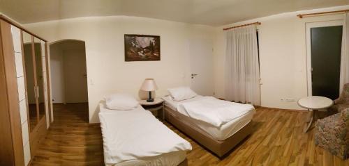Dittwar Apartment | Monteurzimmer Ferienwohnungen Fritsche-Tauberbischofsheim