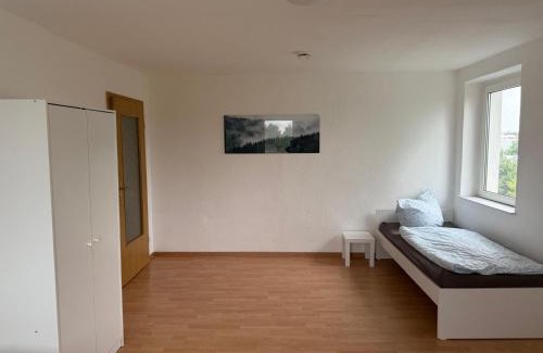 Oberdorla Apartment | Monteurzimmer und Ferienwohnung bei Leuna, Halle, Leipzig