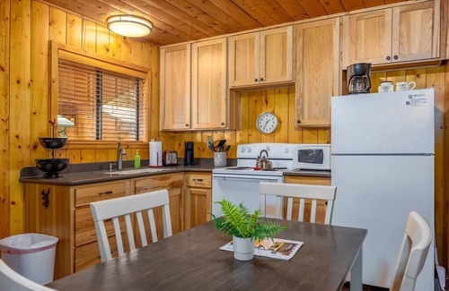 Greer Cabin | Monteverde Getaway (Cabin 106)