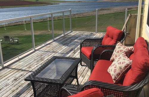 French River Villa | Montgomerys Shining Waters Chalet