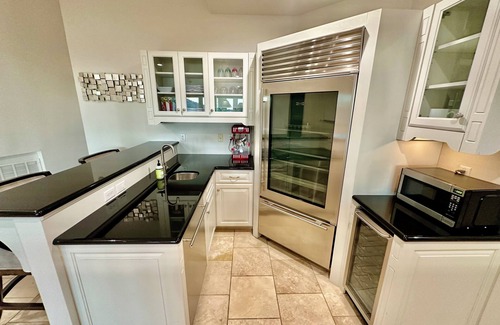 Eagle Mountain House | Monthly rental. Best views in the valley! Newly updated & furnished 7000 sqft.