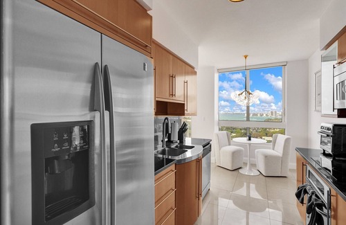 Seybold Condo | Monthly Rental! Corner Unit @Akoya. NEW 2025 Pool & right on Beach! Amenities+
