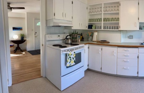 Nelson House | Monthly, Spacious, Central, with Sauna and outside Ofuru tub