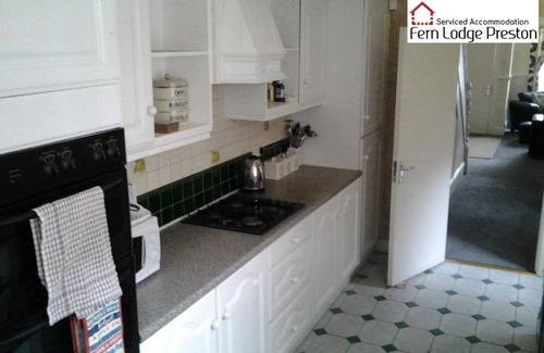 Preston House | ✪MONTHLY STAY ✪Relocation or Business ✪8 Guests