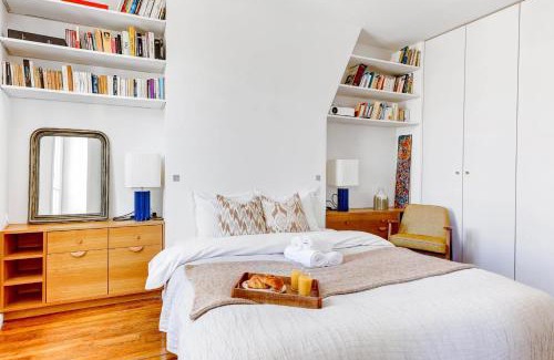 9th Arrondissement Apartment | Montmartre & Moulin Rouge - 2BR - Paris Vacation Rentals