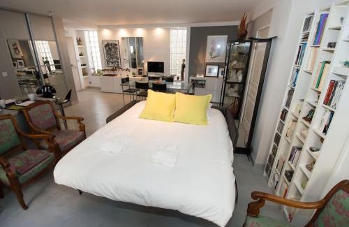 Clignancourt Apartment | Montmartre - Ruisseau - magnifique appartement artistique