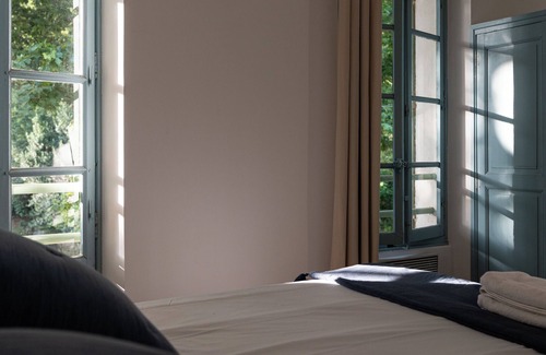 Meounes-les-Montrieux Hotel | Montrieux le Hameau