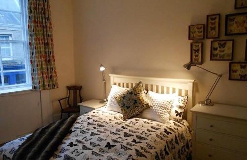 Selkirk House | Montrose Apartment