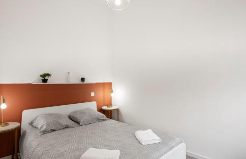 Carcassonne Apartment | MontSéjour - Logement Climatisé Netflix, Mezzanine