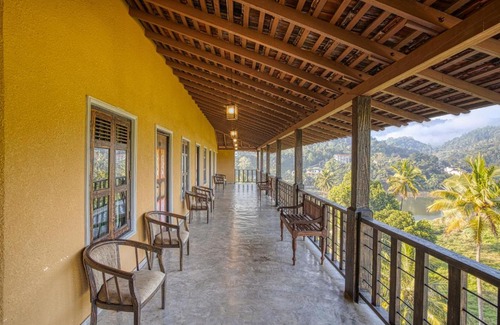 Gomagoda Hotel | Monty Grand Hotel Kandy