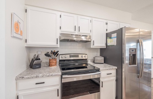 Fruita House | Monument Orchard: Includes Patio & BBQ Grill!