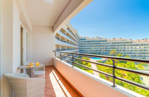 Sao Martinho Apartment | Monumental Ocean View by Atlantic Holiday