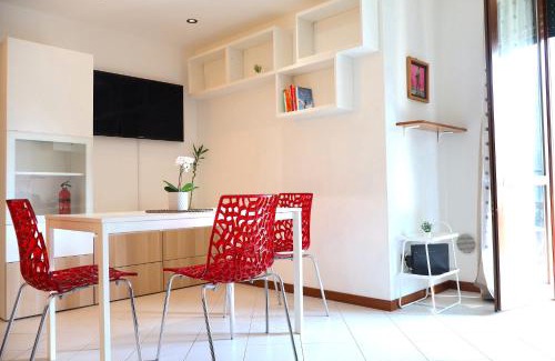 Monza Apartment | [Monza] Monolocale completo