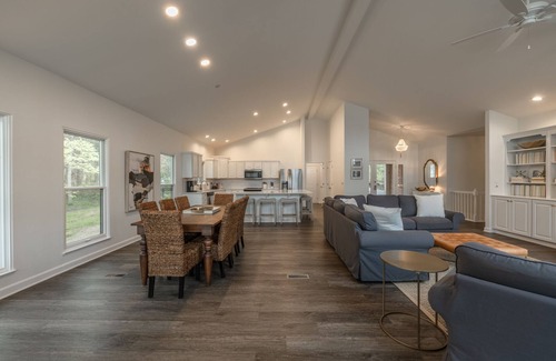 Innsbrook House | Mood Swing by Innsbrook Vacations!