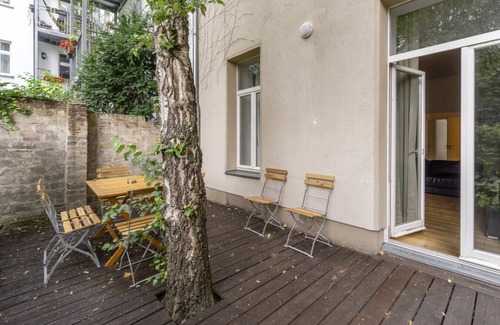 Friedrichshain Apartment | Mooeve 1 apartment in Berlin