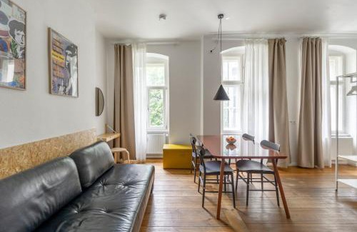 Friedrichshain Apartment | Mooeve Boxi Studios