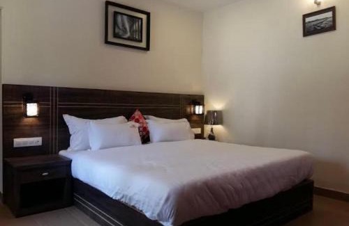 Kodaikanal Hotel | Mookambigai Residency