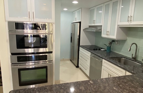 Largo Sound Village Condo | Moon Bay Condo with Boat Slip Available summer 2025
