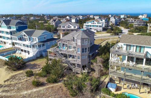 Farrow Shores House | Moon Palace 687