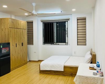 Yen Phu Apartment | Moon River Home 501