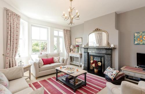 Freshwater Bay House | Moonbeam House