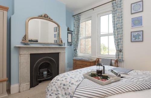 Freshwater Bay House | Moonbeam House