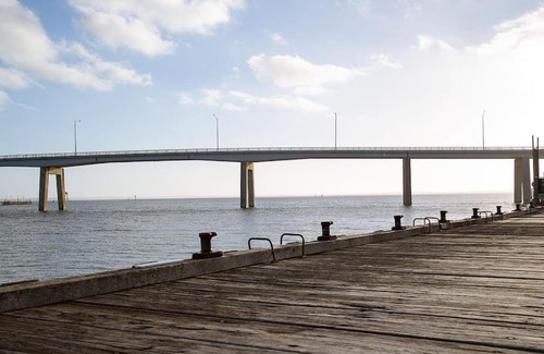 Newhaven Apartment | Moonlight Bay - Apt 3