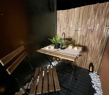 Argenteuil Apartment | "MoonLighT" Gare à 10min de PARIS, WIFI, TERRASSE , PARKING