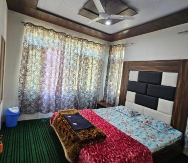Srinagar House | Moonlight Homestay
