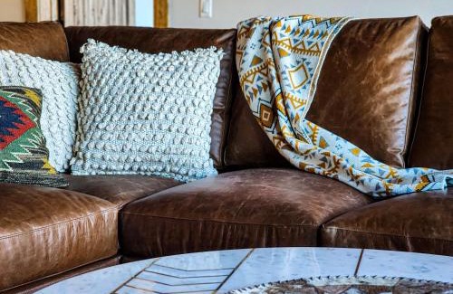 Orderville House | Moonlight Lodge, luxury home, Zion and Bryce