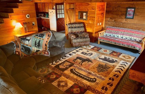 Ellijay Cabin | Moonlit Mountain-Pond, Fire pit, Hot tub, 4 acres