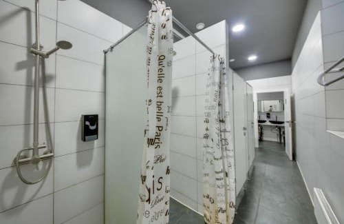 Verkhnie Misto Hotel | MOONOTEL Maidan