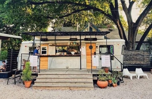Govalle House | Moonshine Cottage: Walkability . Free Bikes