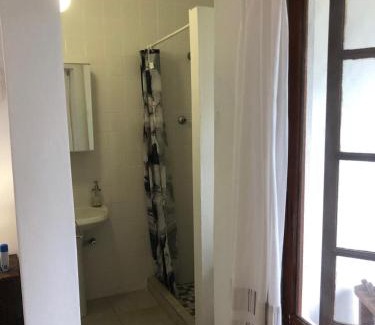 Lopes Bed & Breakfast | Moonstone Lodge