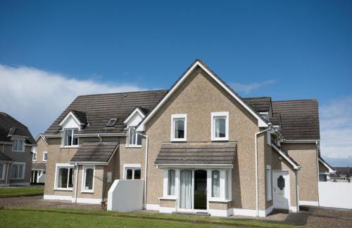 Kilkee House | Moore Bay Holiday Homes by Trident Holiday Homes
