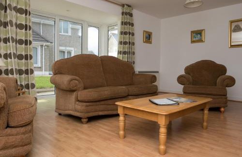 Kilkee House | Moore Bay Holiday Homes by Trident Holiday Homes