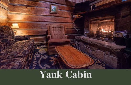 Marlinton Hotel | Moore House Inn & Cabins