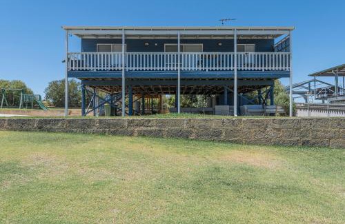 Guilderton House | Moore Memories