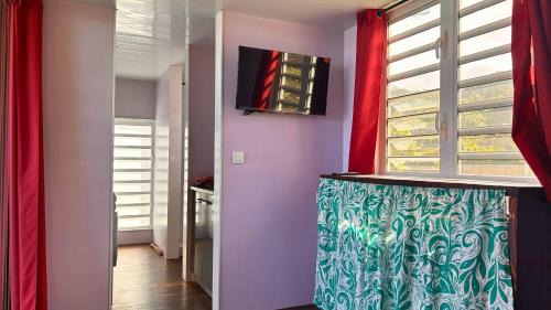 Ha'apiti Apartment | MOOREA - Bungalow Nauhei Surf Spot 2