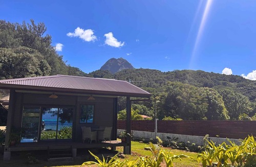 Moorea-Maiao Ski Chalet | MOOREA - Domaine Naku Kahi Lodge