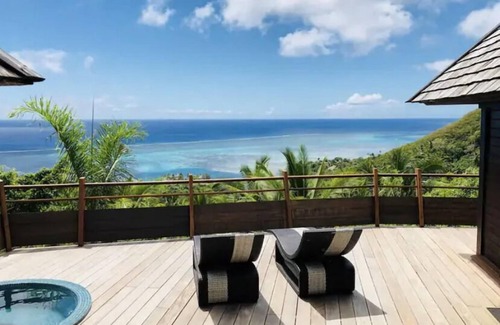 Moorea-Maiao Villa | Moorea-Maiao, Windward Islands - Villa Te Maka, lagoon view, jacuzzi, AC, Fiber